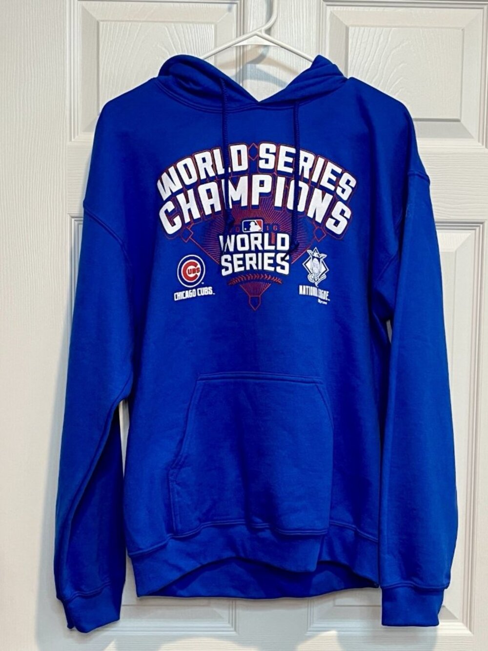 Chicago Cubs World Series Champions 2016 MLB Official Hoodie Medium BRAND NEW